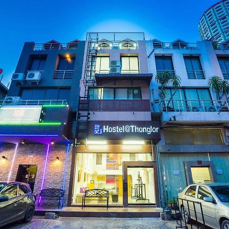 Hostel At Thonglor Бангкок Экстерьер фото